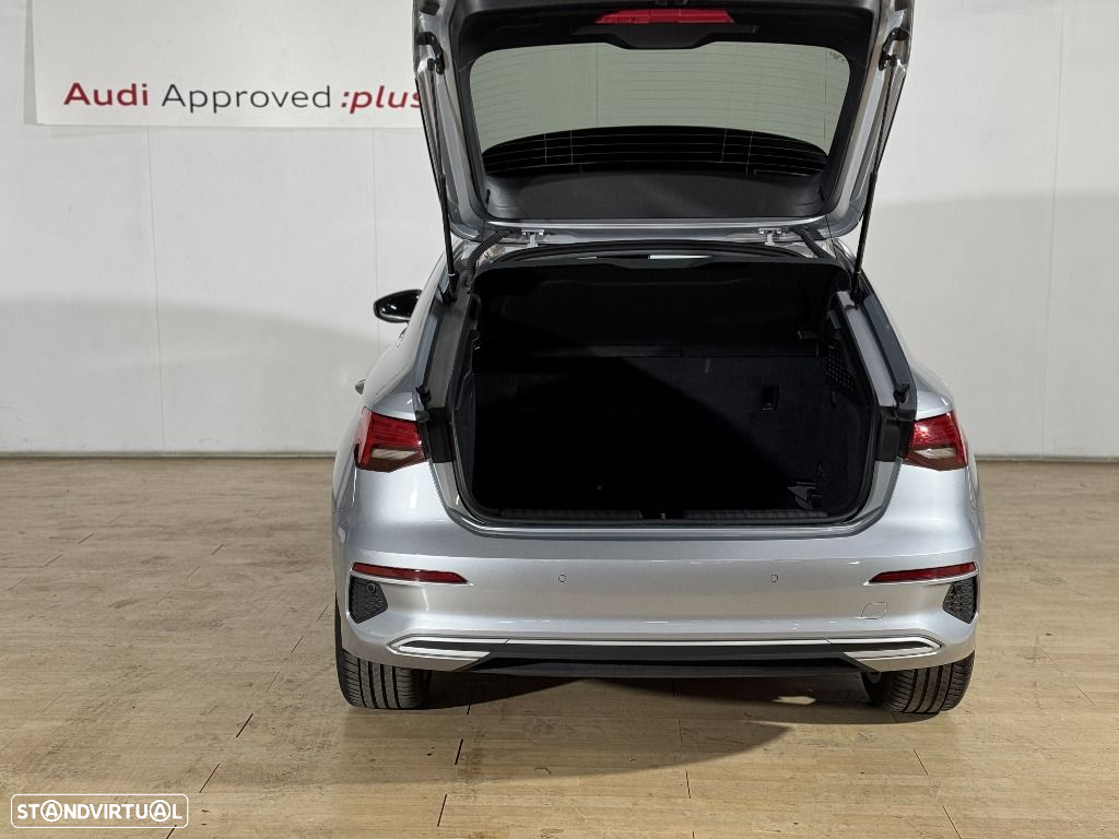 Audi A3 Sportback 30 TFSI Advanced S tronic - 5