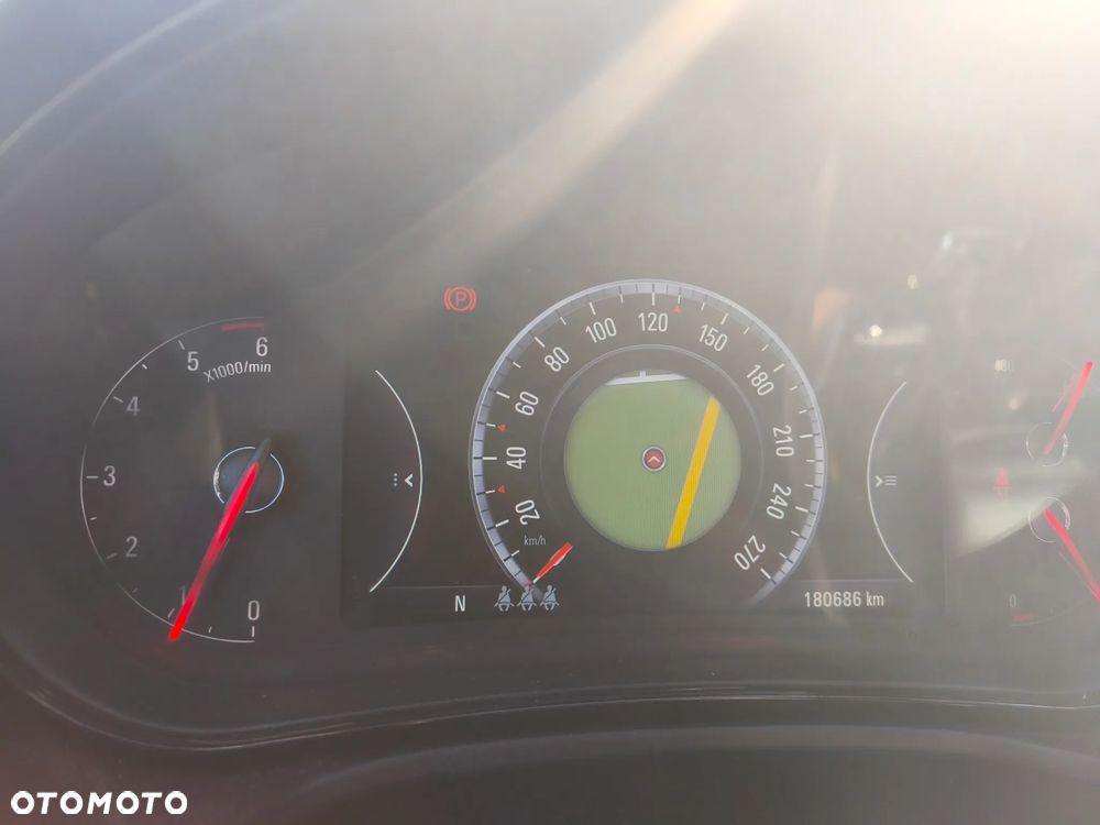 Opel Insignia 2.0 CDTI 4x4 Automatik Sport - 31