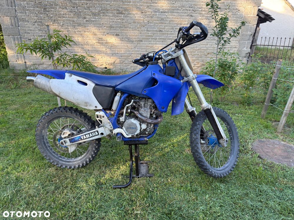 Yamaha YZF - 1