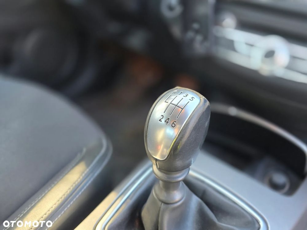 Renault Laguna 1.5 dCi Authentique - 16