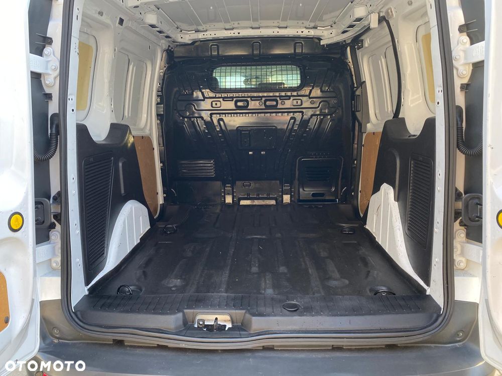 Ford CONNECT - 26