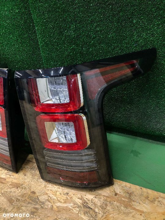 RANGE ROVER VOGUE IV L405 2012-> LAMPA LED TYŁ TYLNA PRAWA - 2