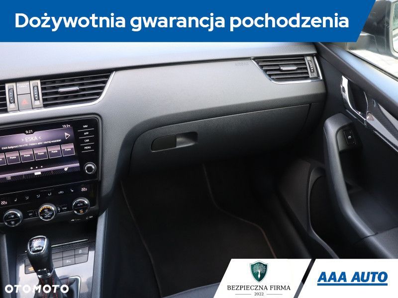 Skoda Octavia - 10