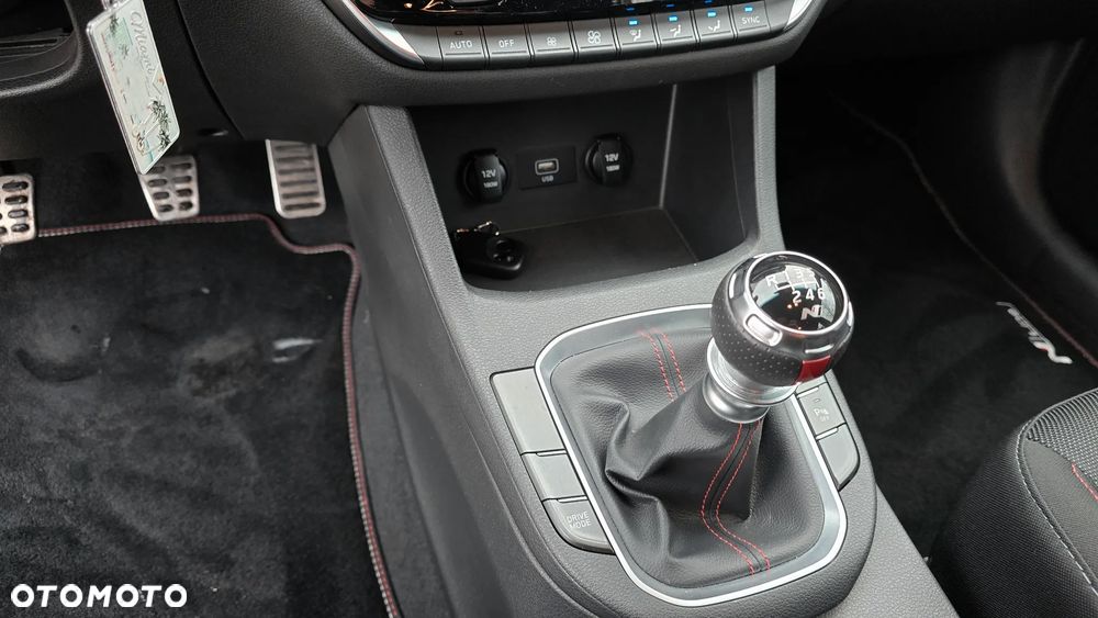 Hyundai i30 1.5 T-GDI 48V Smart - 18