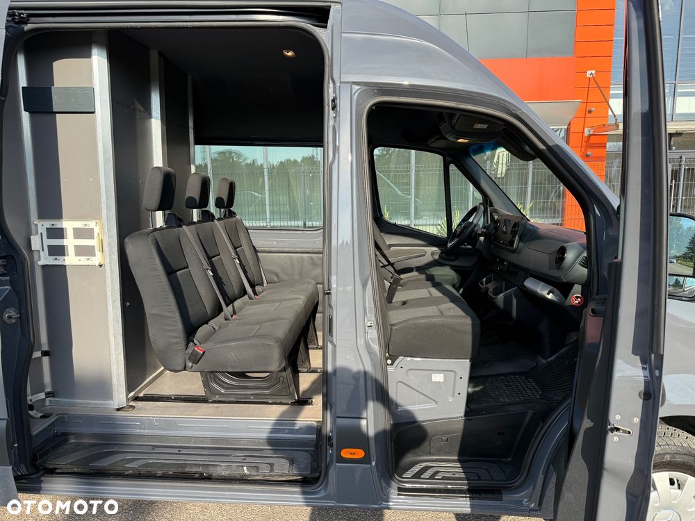 Mercedes-Benz Sprinter 319 L2h2 Brygadowka 6 osób 3.0 190 km Automat - 10