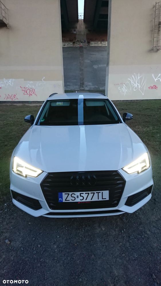 Audi A4 Avant 2.0 TDI DPF clean diesel quattro S line Sportpaket - 1