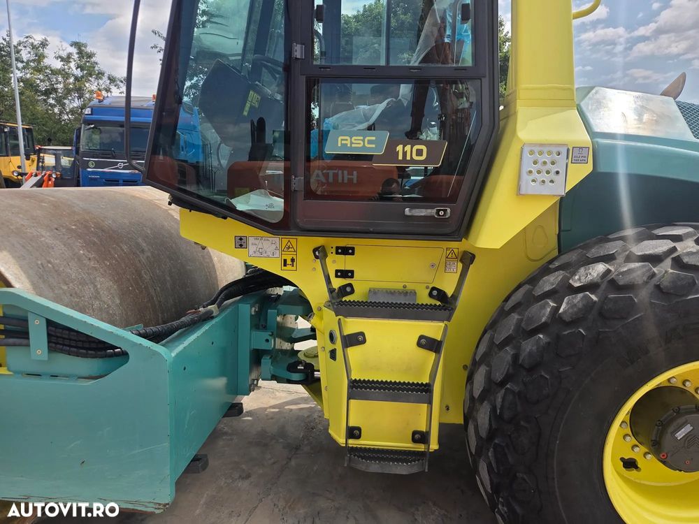 Ammann ASC110, 2018, 445h, Masa operationala 15tone, latime tambur 2,1m, lungime totala 5,7m, motor 115KW, posibilitate leasing 3 ani, STARE FOARTE BUNA-65.900 EUR+Tva - 31