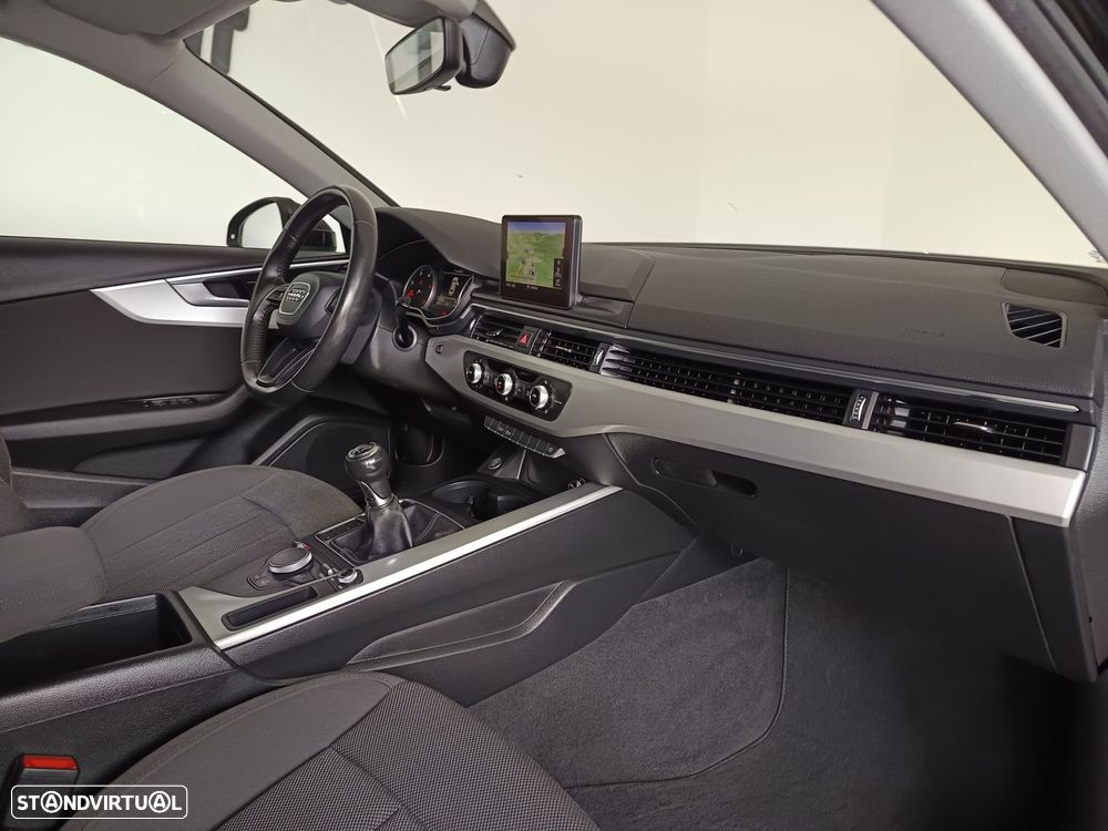 Audi A4 Avant - 58