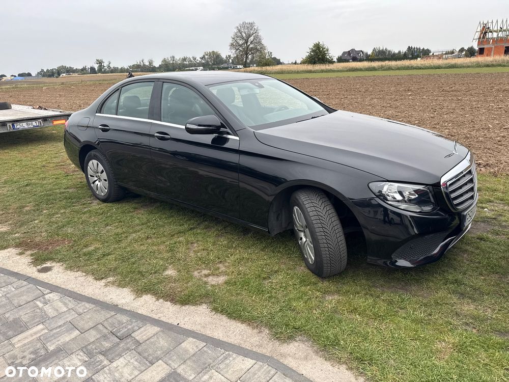 Mercedes-Benz Klasa E 200 d 9G-TRONIC Exclusive - 4