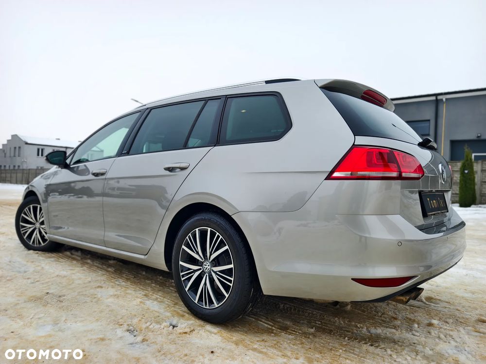 Volkswagen Golf 2.0 TDI BlueMotion Technology Allstar - 36