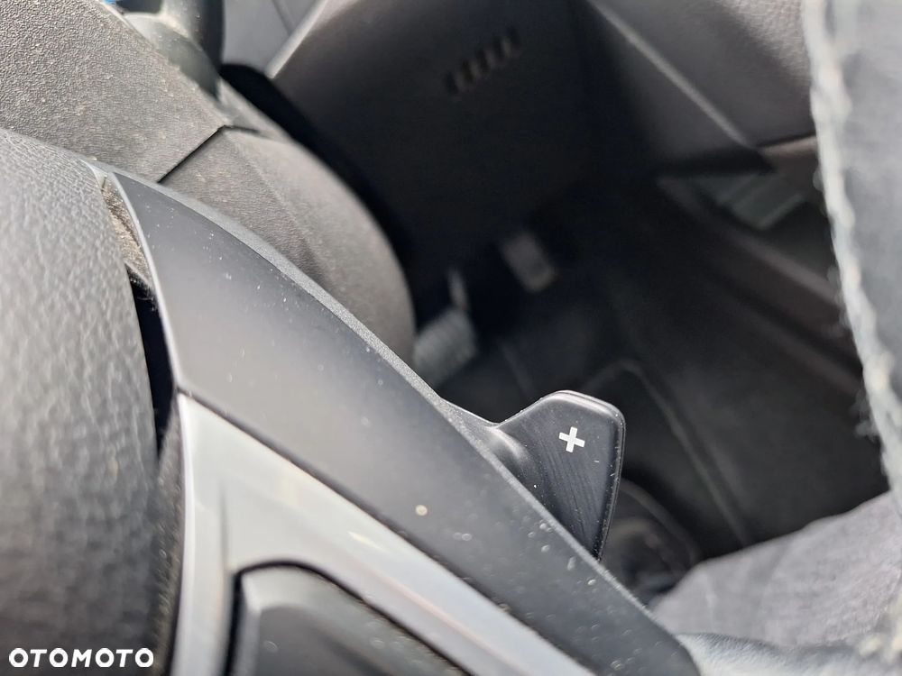 Ford Mondeo 2.0 EcoBlue Titanium - 34