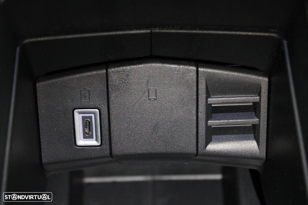 DS DS4 1.5 BlueHDi Performance Line EAT8 - 43