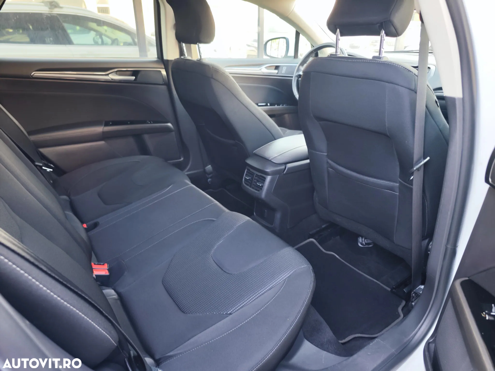 Ford Mondeo Turnier 2.0 EcoBlue Aut. Titanium - 14