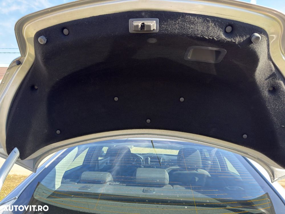 Opel Insignia 2.0 CDTI - 15