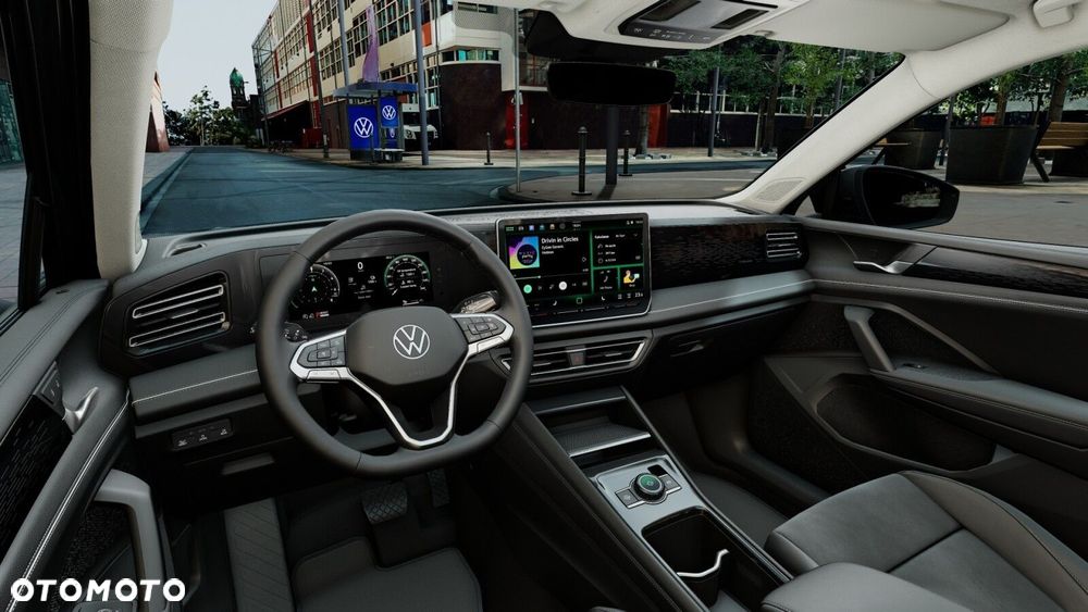 Volkswagen Tiguan - 7