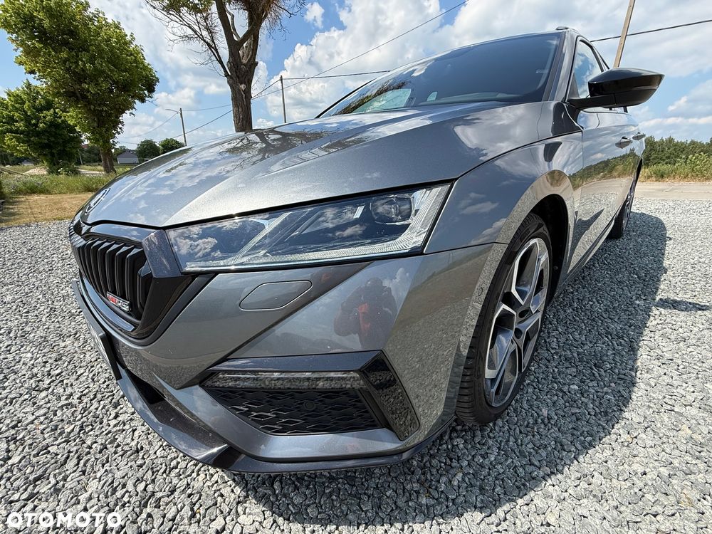 Skoda Octavia 2.0 TDI DSG 4x4 RS Plus - 23