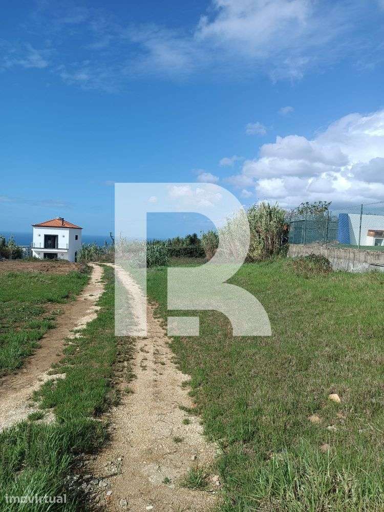 Terreno Urbano com vista mar na Azóia, Colares - Grande imagem: 5/16