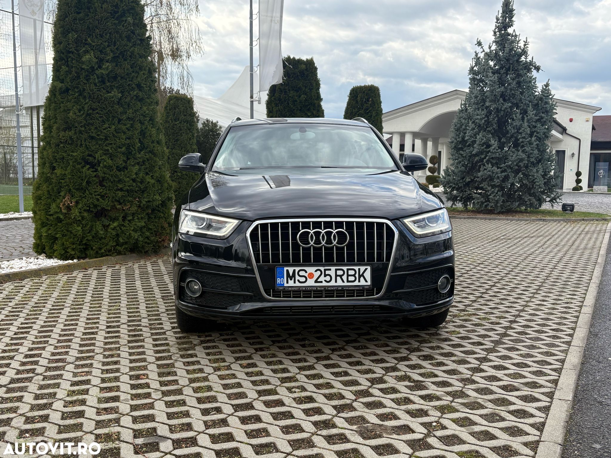 Audi Q3 2.0 TDI Quattro S-Tronic - 1