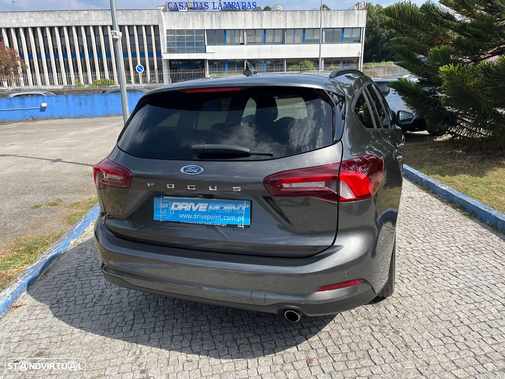 Ford Focus SW 1.5 TDCi EcoBlue Connected - 11