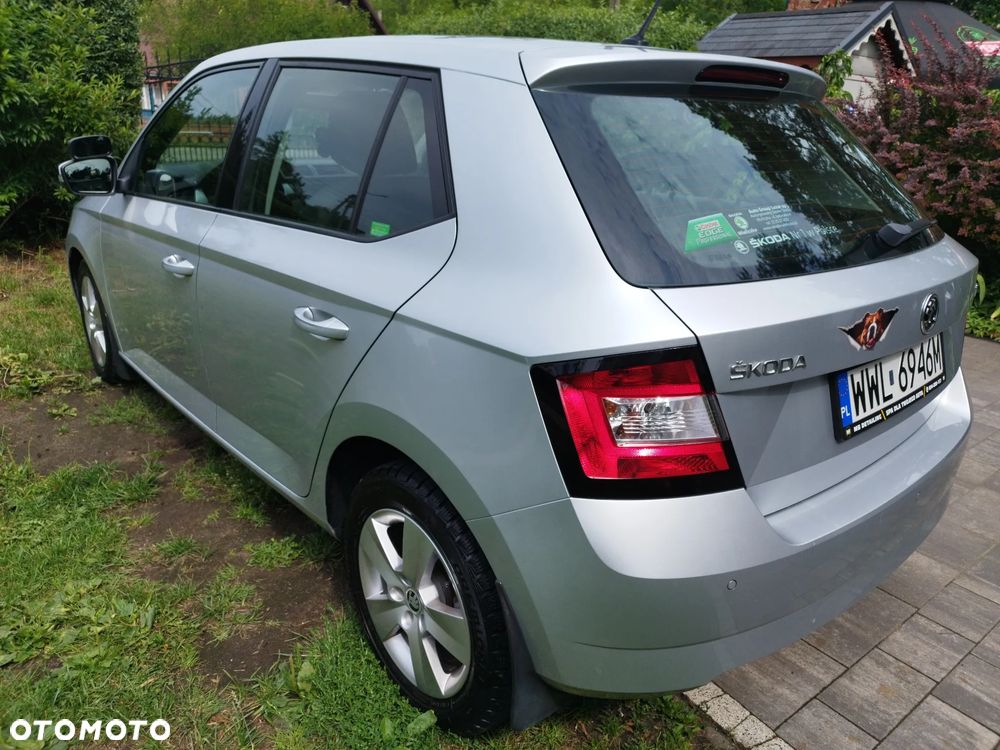 Skoda Fabia 1.0 TSI Drive DSG - 5