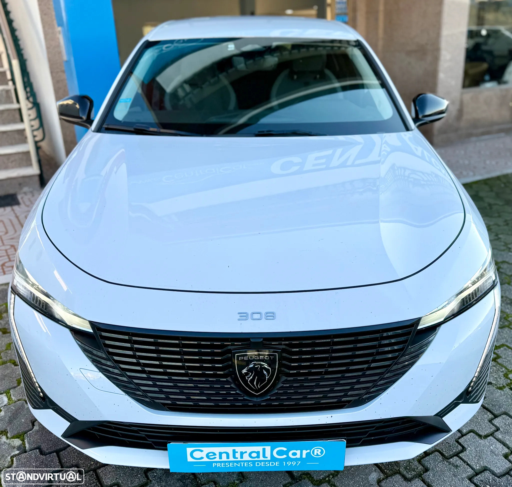 Peugeot 308 1.2 PureTech Allure - 4