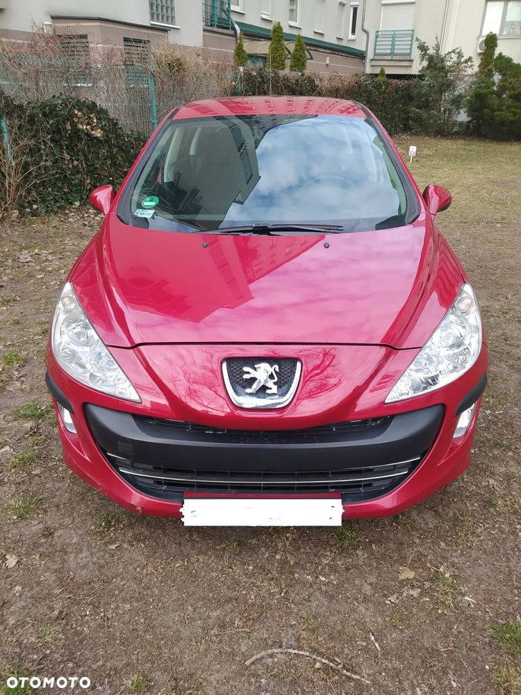 Peugeot 308 - 1