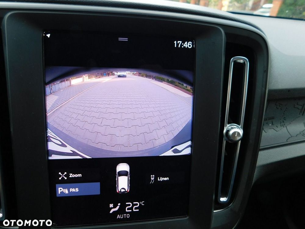 Volvo XC 40 T2 Essential - 10