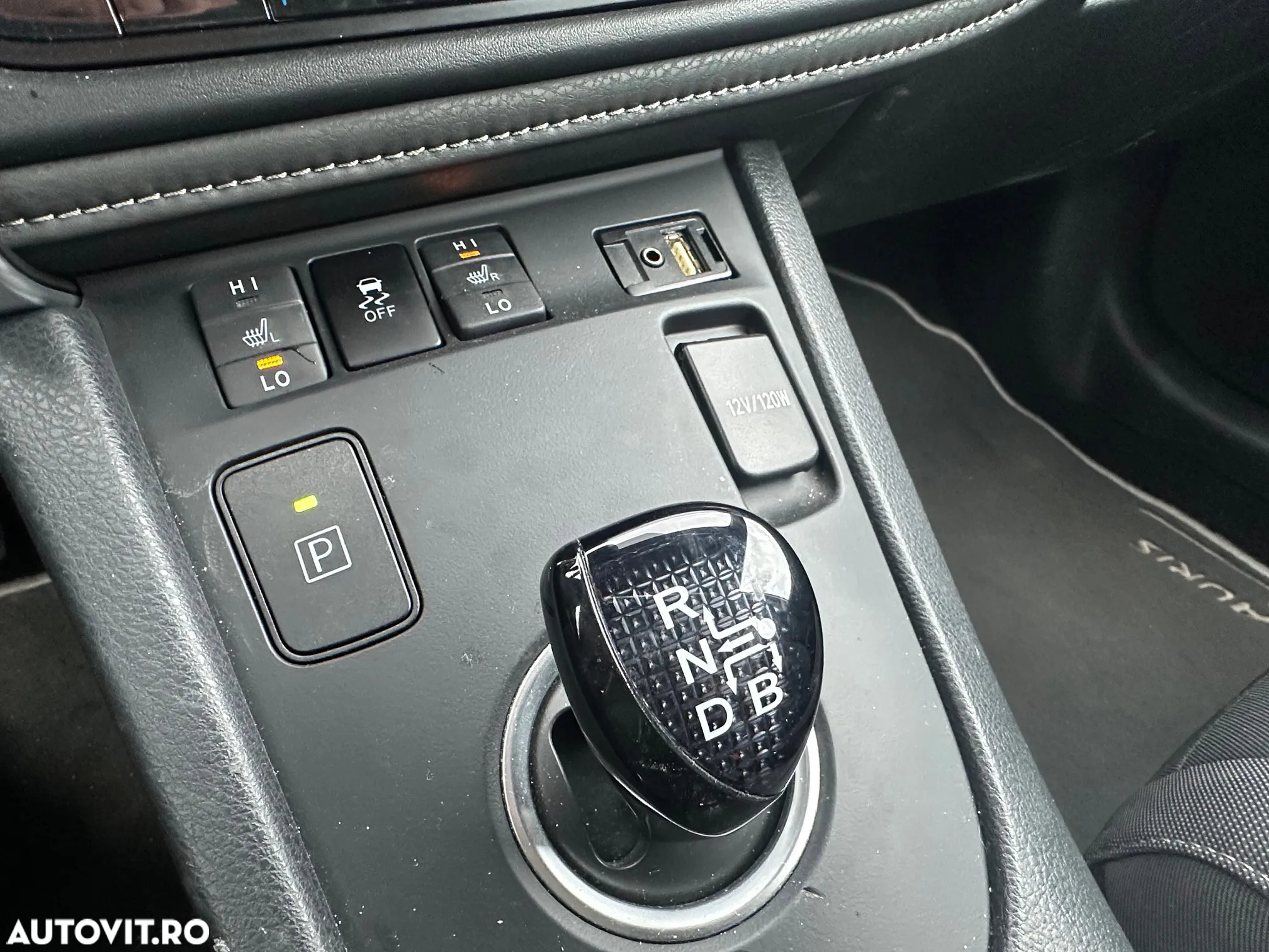 Toyota Auris - 21