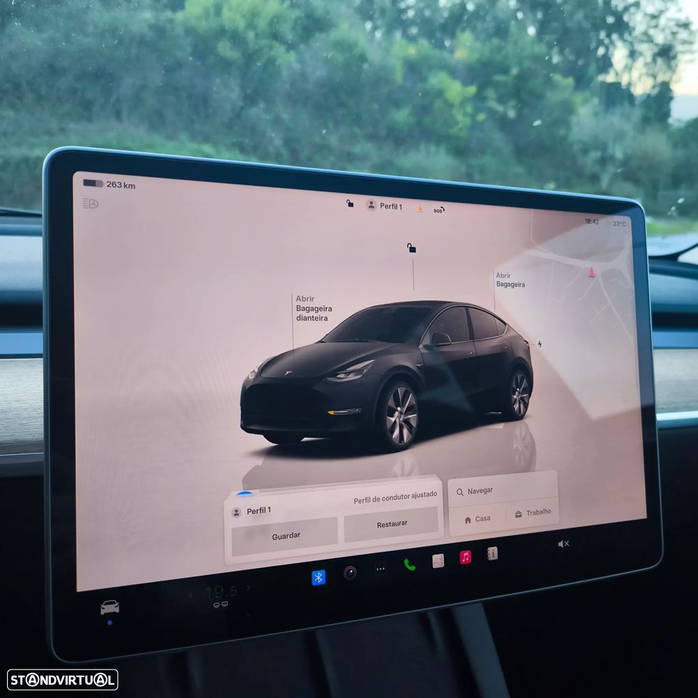 Tesla Model Y RWD - 14