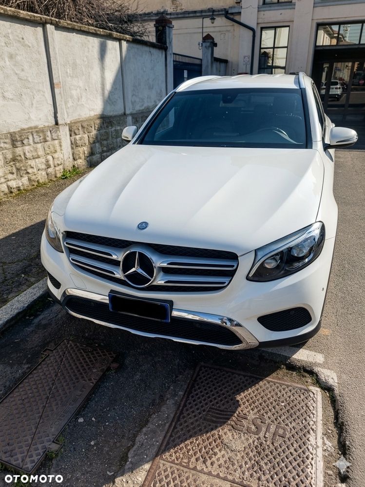 Mercedes-Benz GLC 220 d 4Matic 9G-TRONIC Exclusive - 2