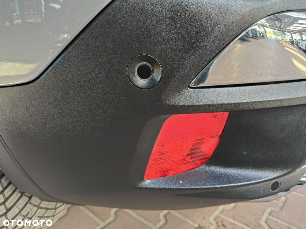 Peugeot 3008 1.6 PureTech GPF Crossway S&S EAT8 - 17