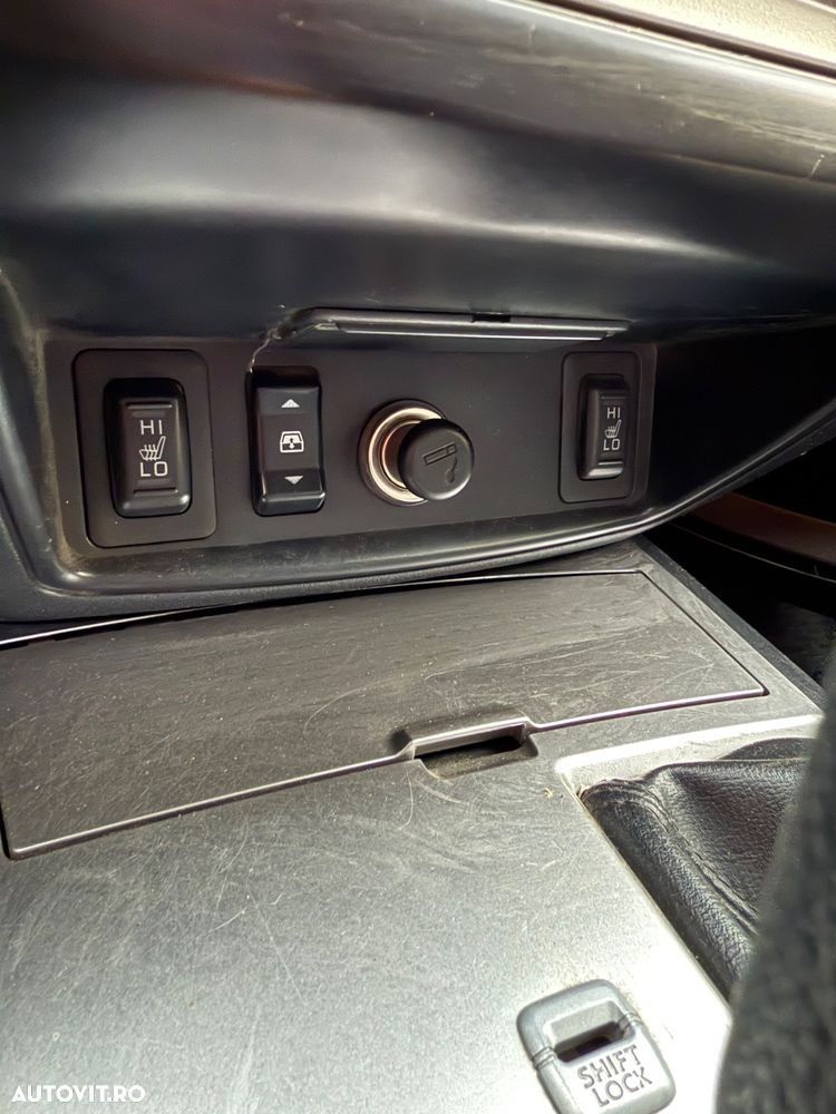Mitsubishi L200 - 16