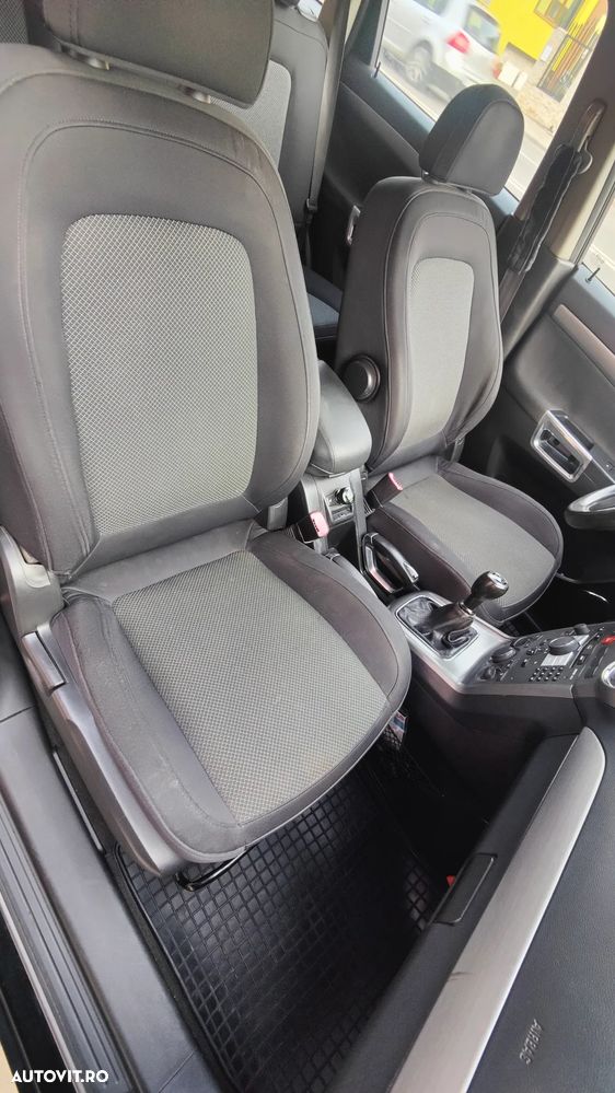 Opel Antara 2.0 CDTI 4x4 Navi - 24