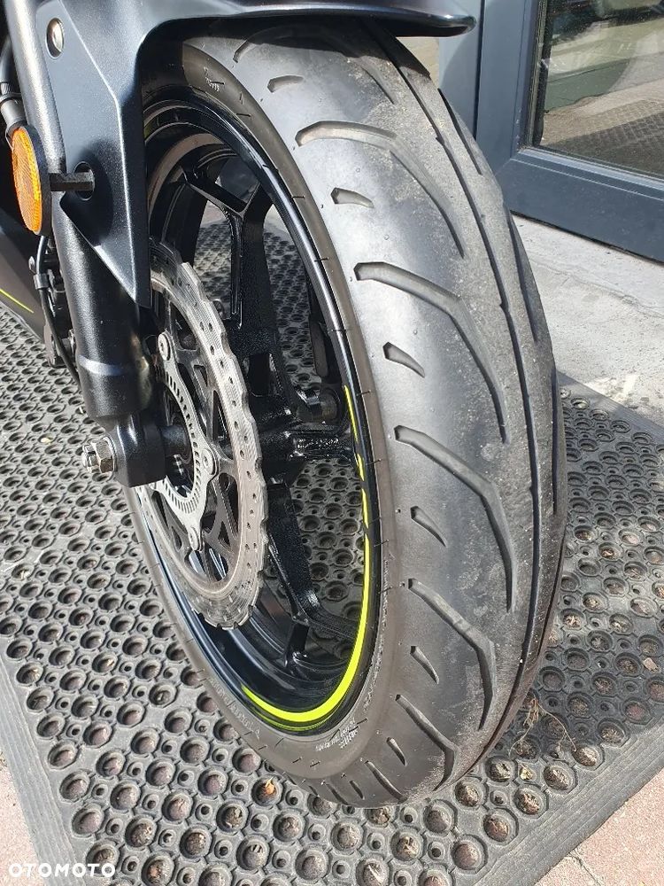 Kawasaki Ninja - 22