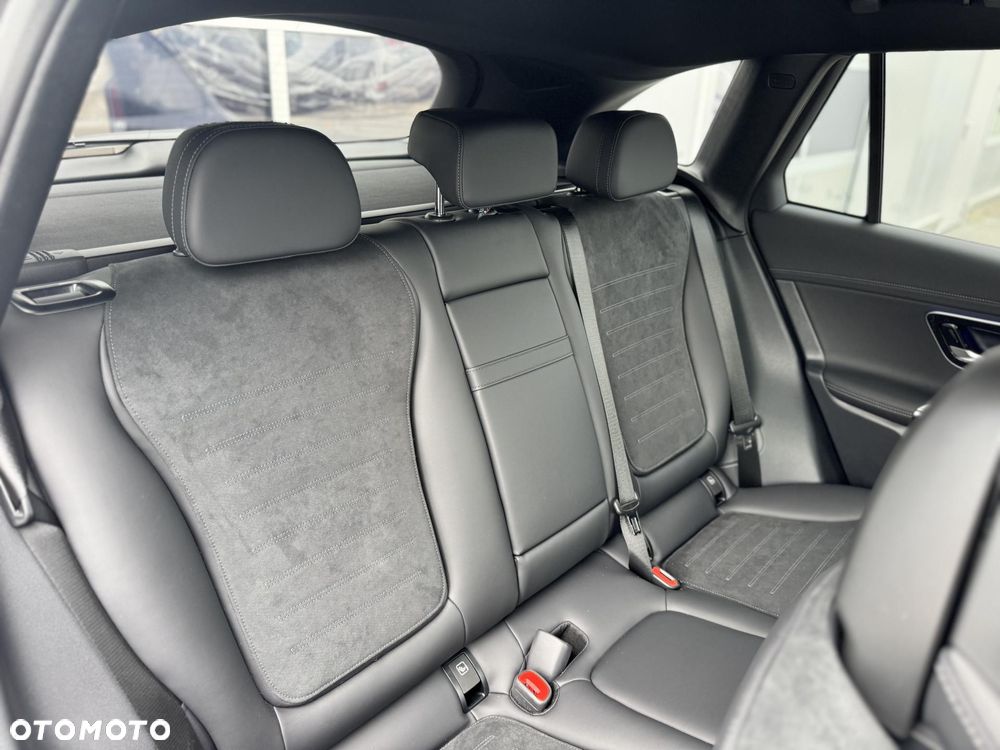 Mercedes-Benz GLC 220 d mHEV 4-Matic AMG Line - 18