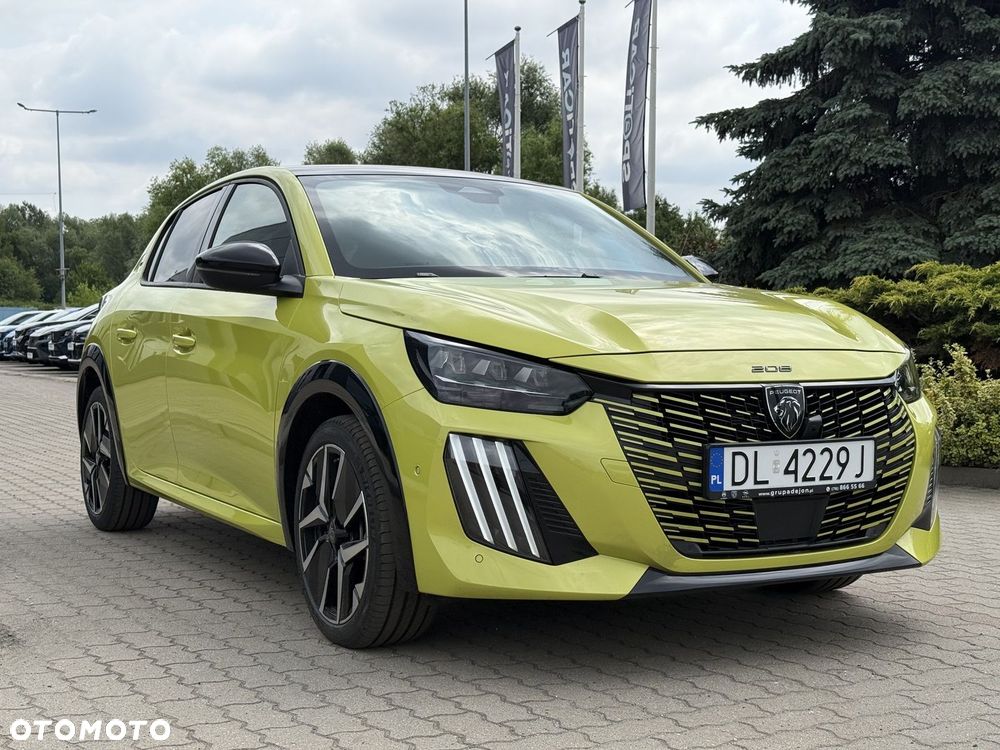 Peugeot 208 1.2 mHEV GT - 4