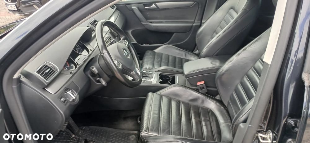 Volkswagen Passat 2.0 TDI DPF DSG 4Motion Highline - 7