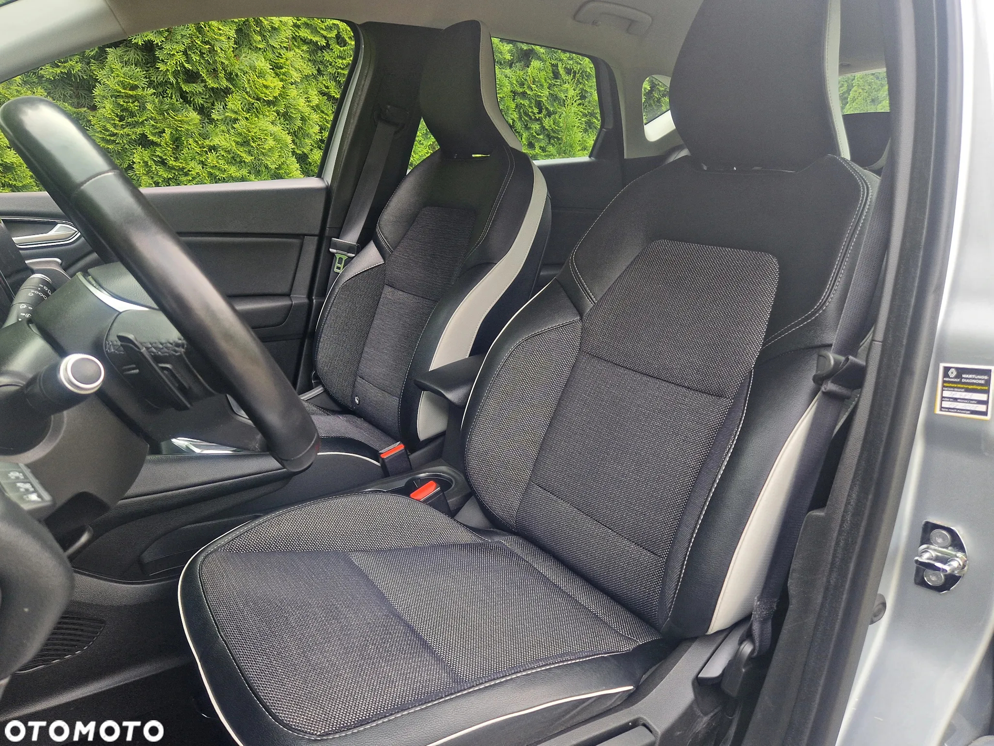 Renault Captur 1.3 TCe Intens EDC - 31