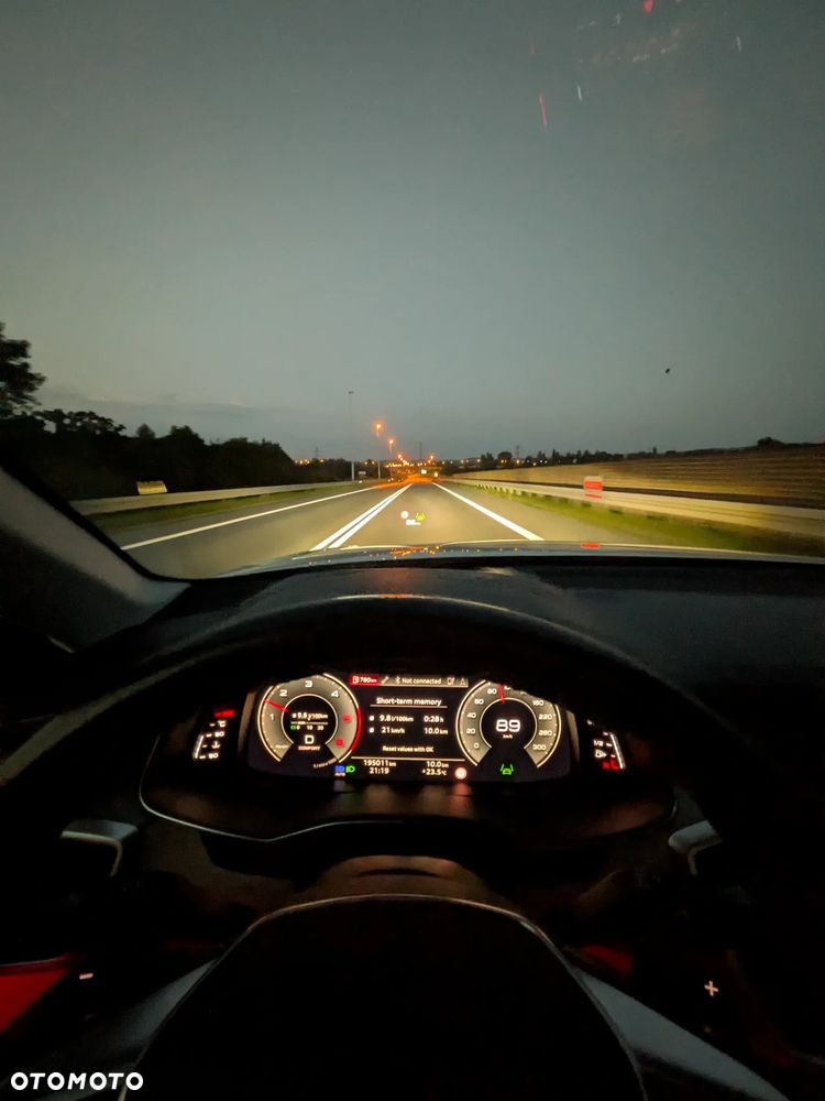Audi A6 Avant 40 TDI mHEV Quattro Sport S tronic - 16