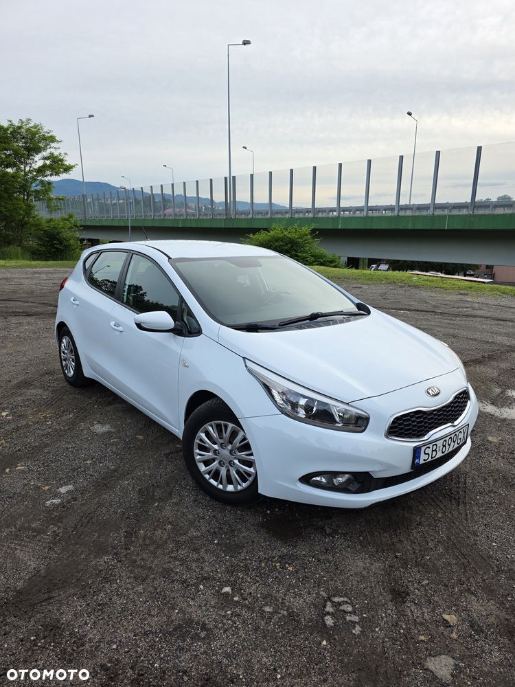 Kia Ceed - 1