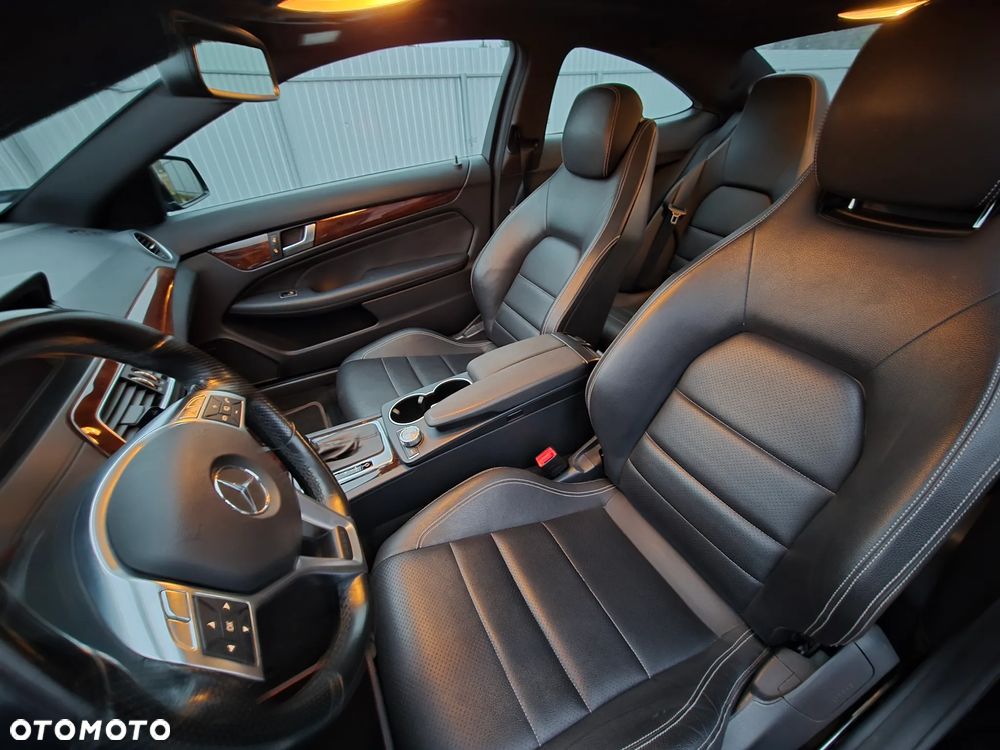 Mercedes-Benz Klasa C 350 7G-TRONIC Edition - 11