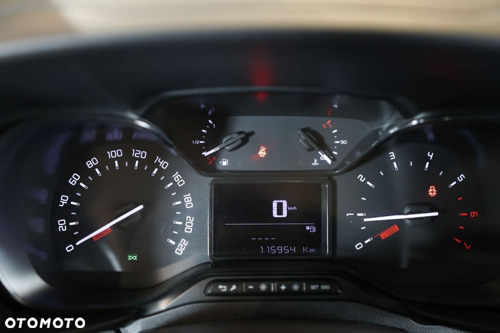 Toyota PROACE CITY - 36