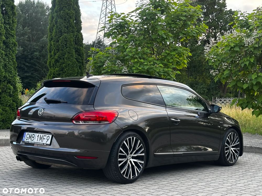 Volkswagen Scirocco 2.0 TDI Blue Motion Technologie Life - 24