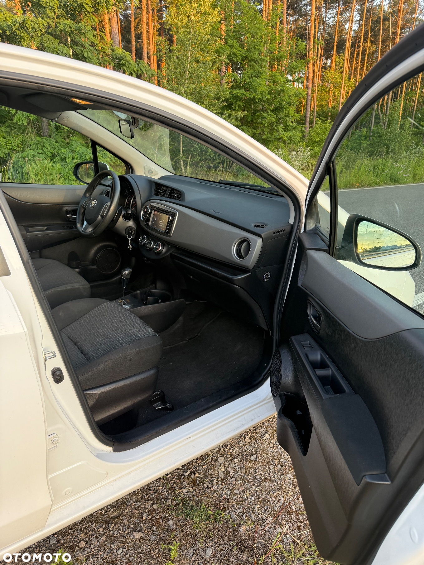 Toyota Yaris - 15