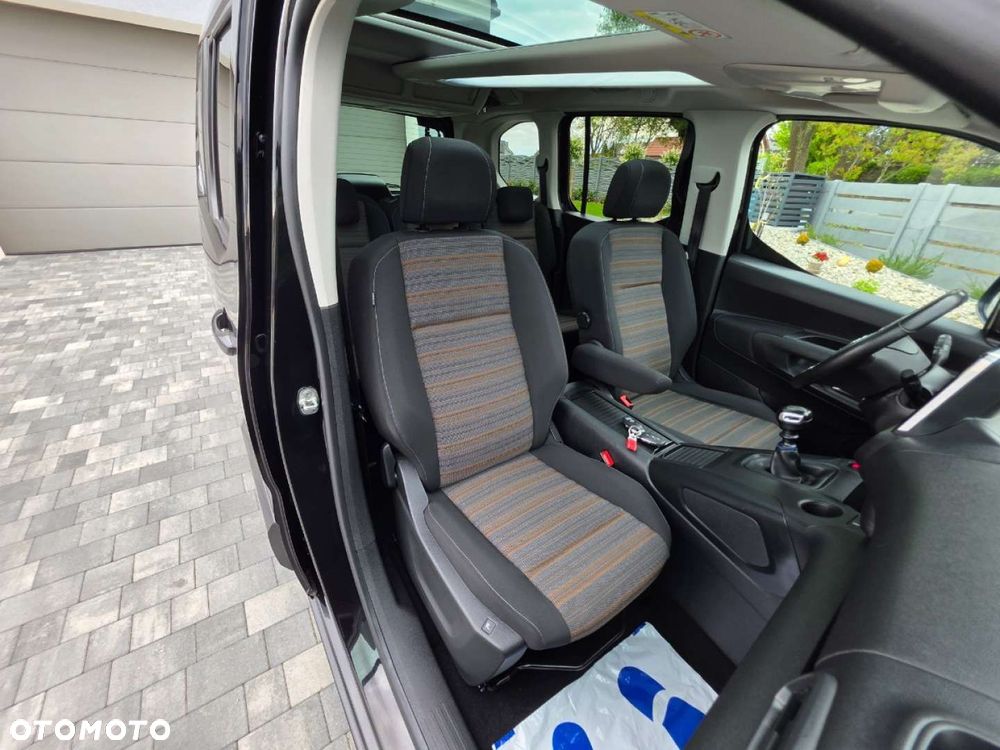 Opel Combo - 28