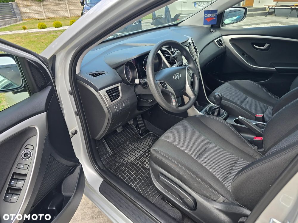 Hyundai i30 1.4 Passion - 20