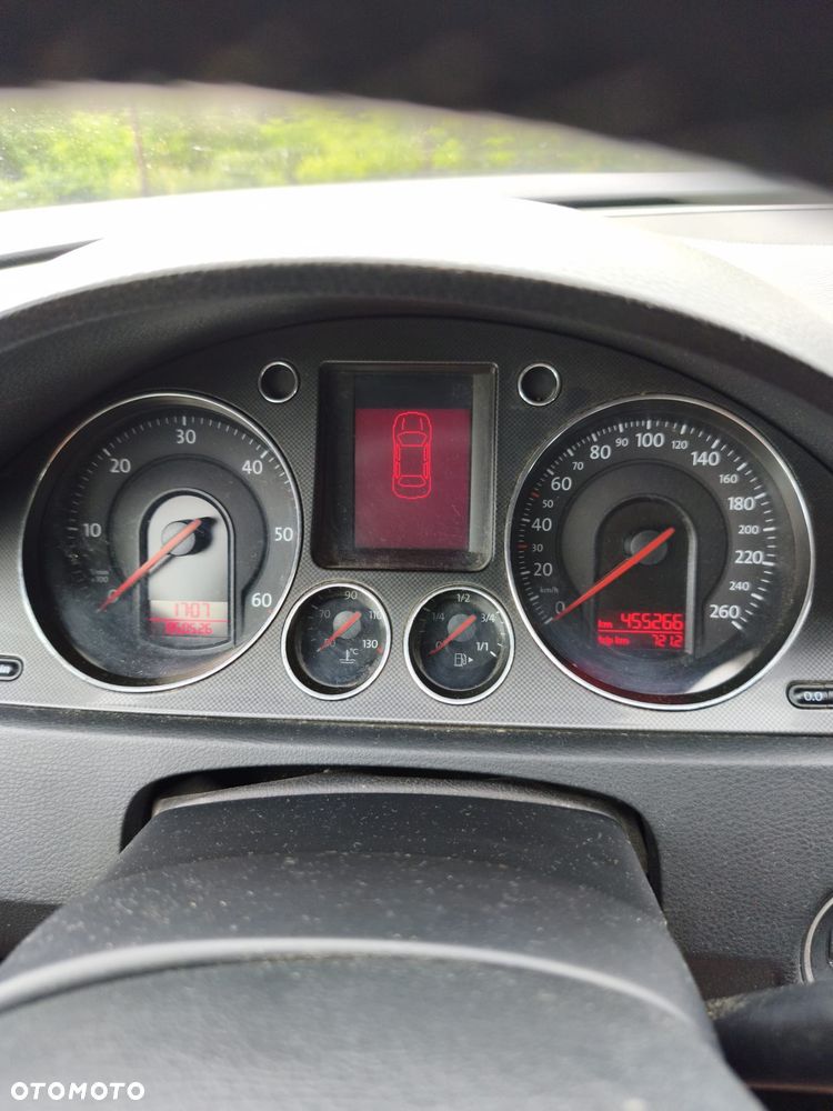 Volkswagen Passat 1.9 TDI Comfortline - 7