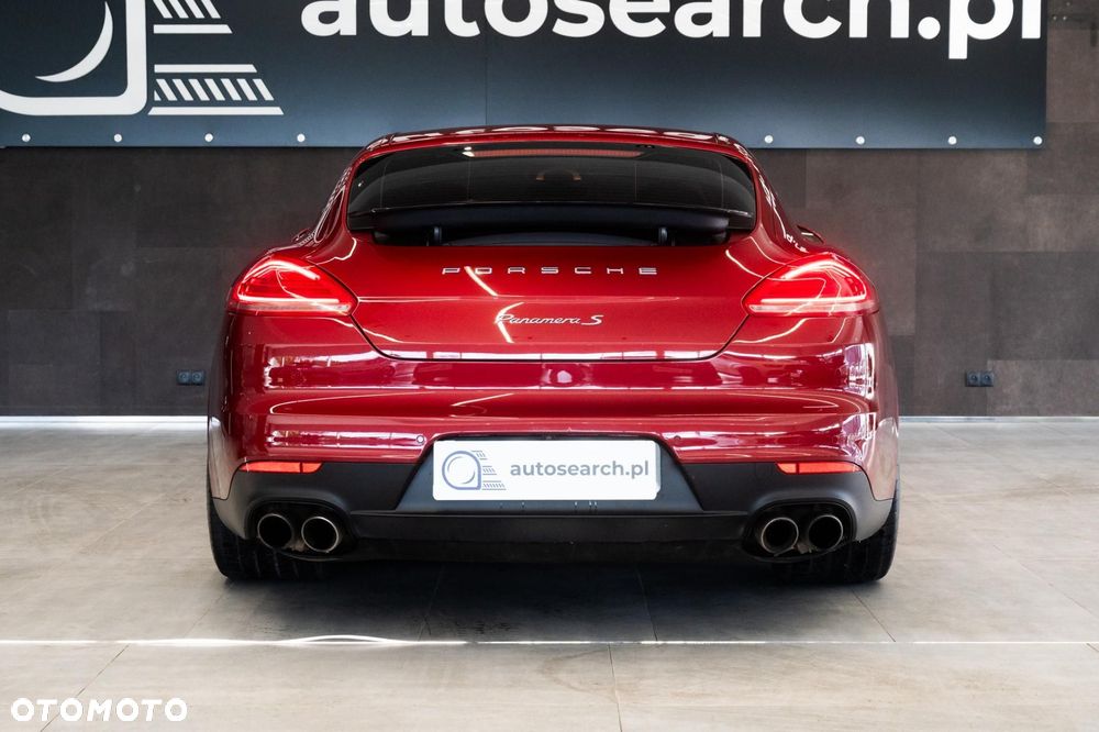 Porsche Panamera - 6