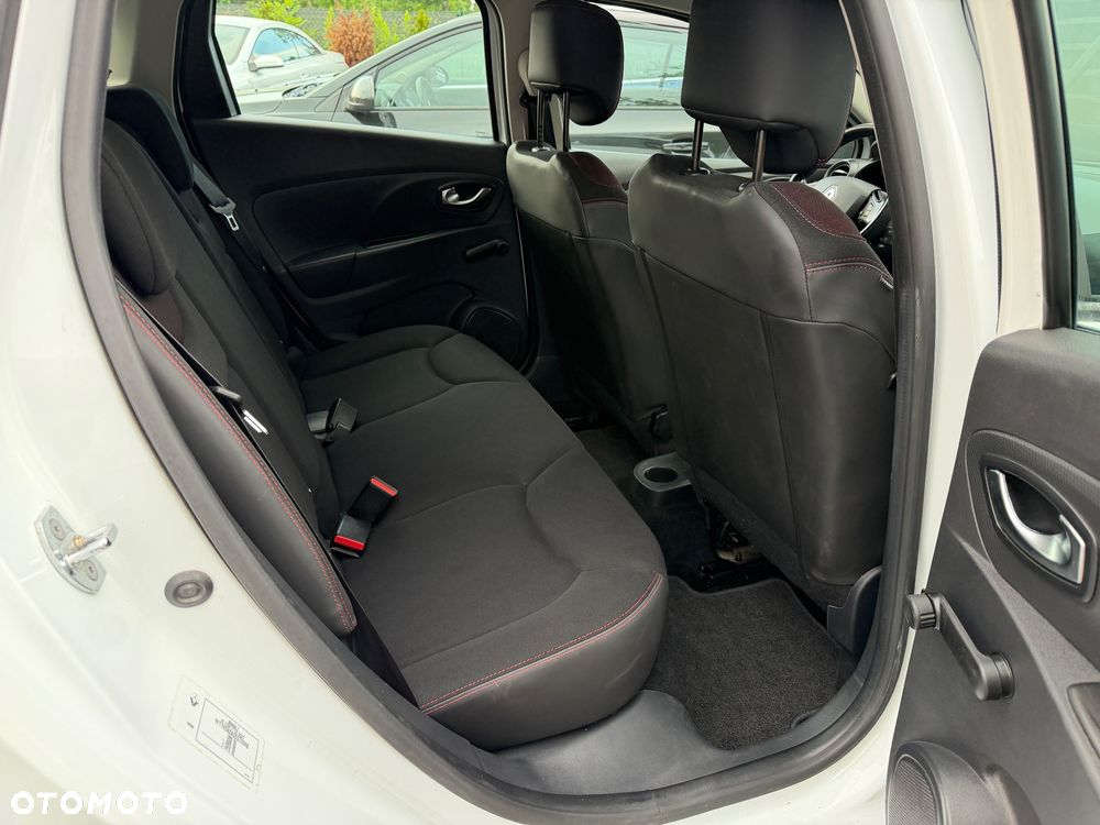 Renault Clio 1.2 16V Limited Plus - 17
