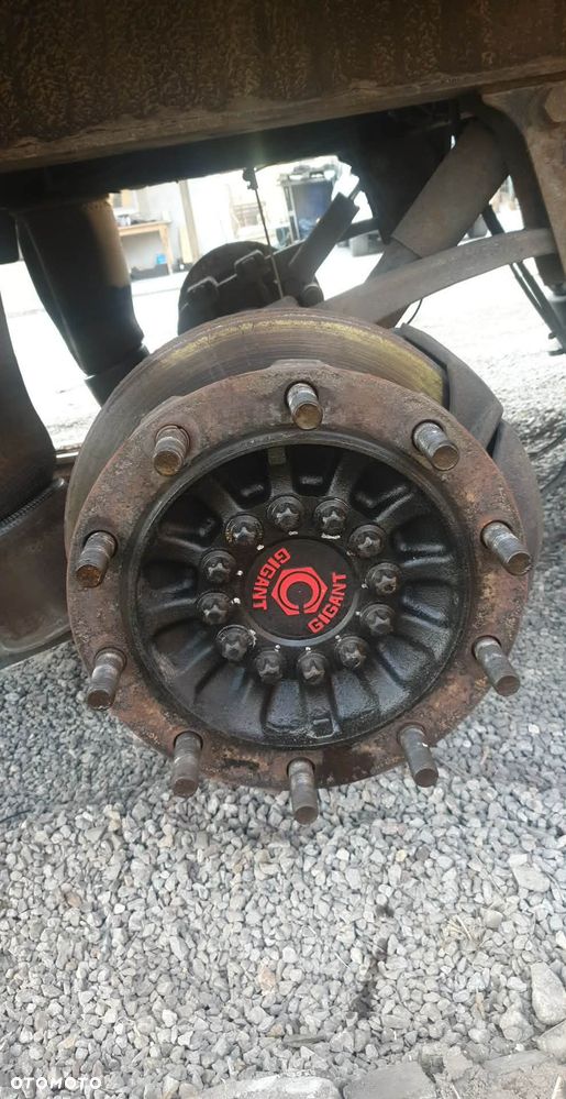 Osie Gigant naczepa Krone - 1